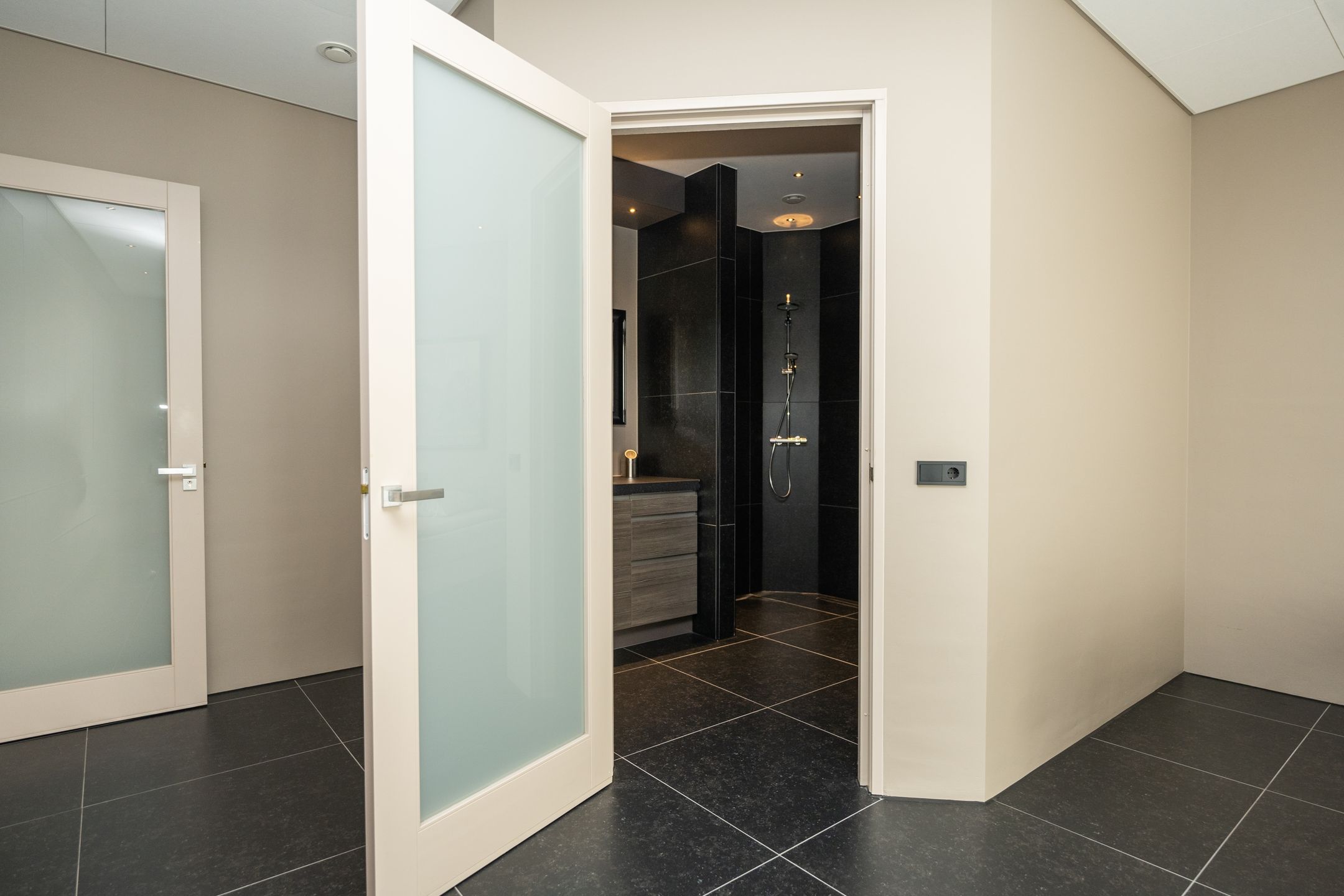 Foto 9 van Bernhardlaan 186-A