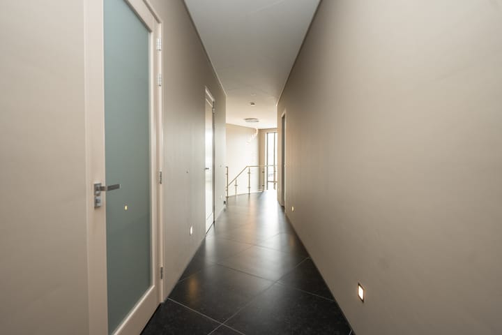 Foto 48 van Bernhardlaan 186-A