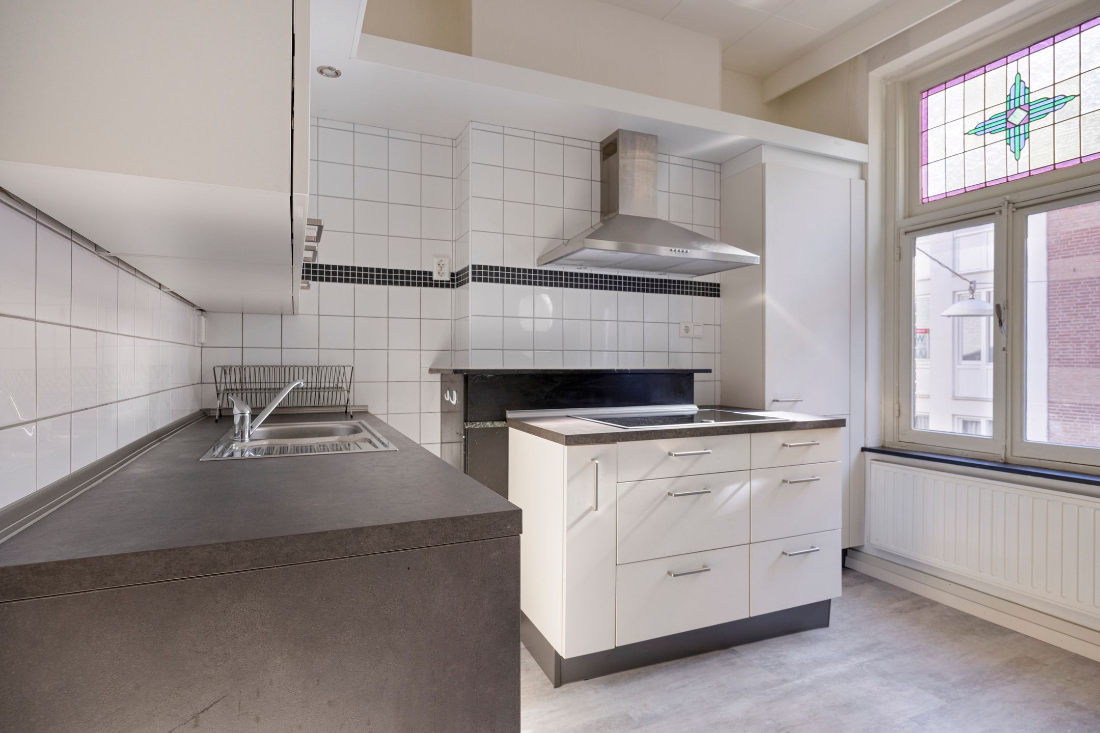 Photo 9 of Wycker Grachtstraat 10-I