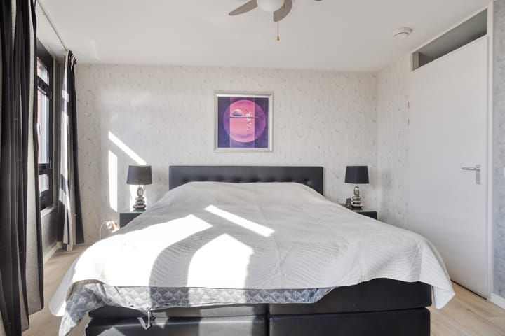 Foto 18 van Sphinxlunet 62-H