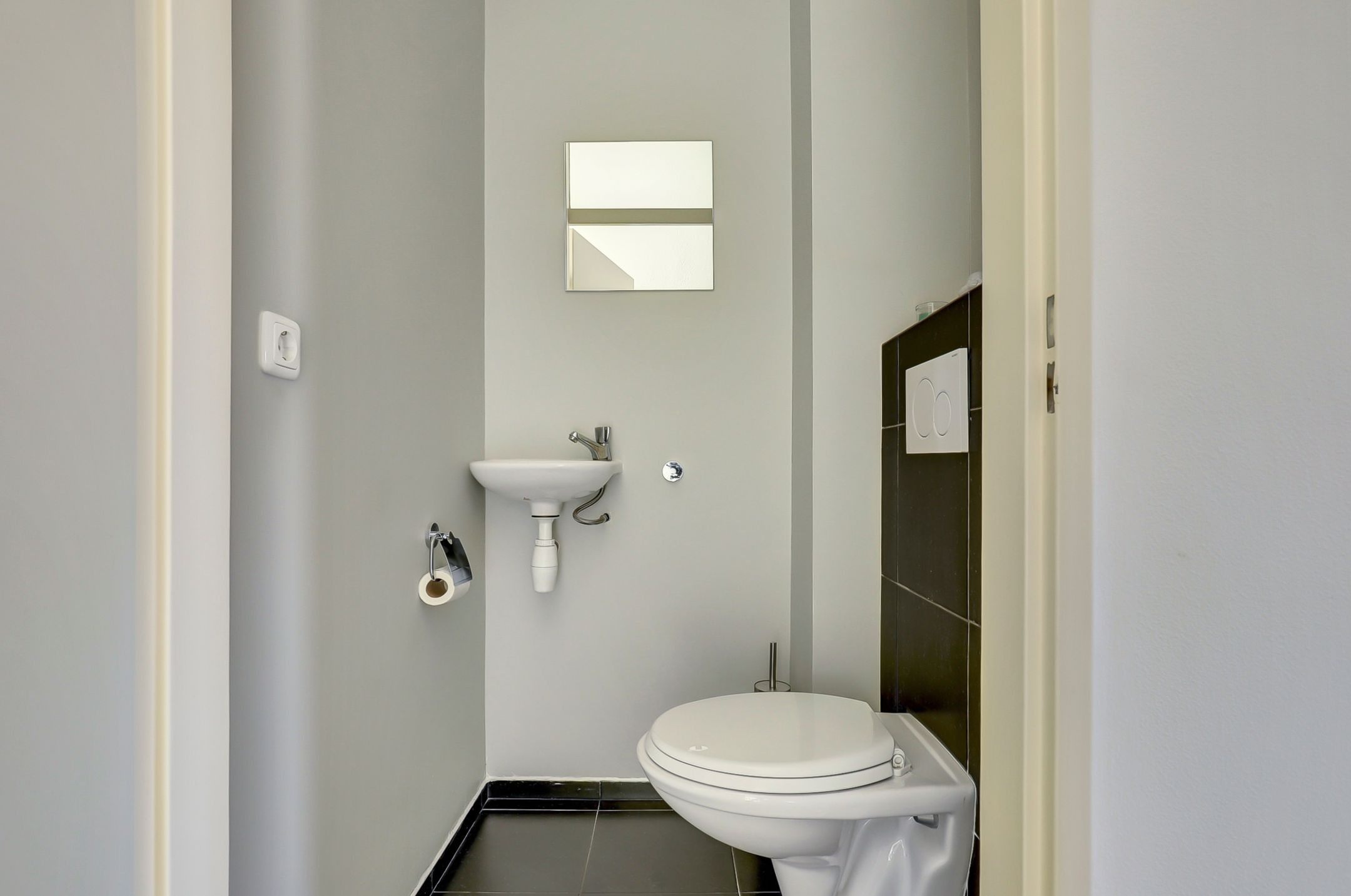 Foto 9 van Aronskelk 35