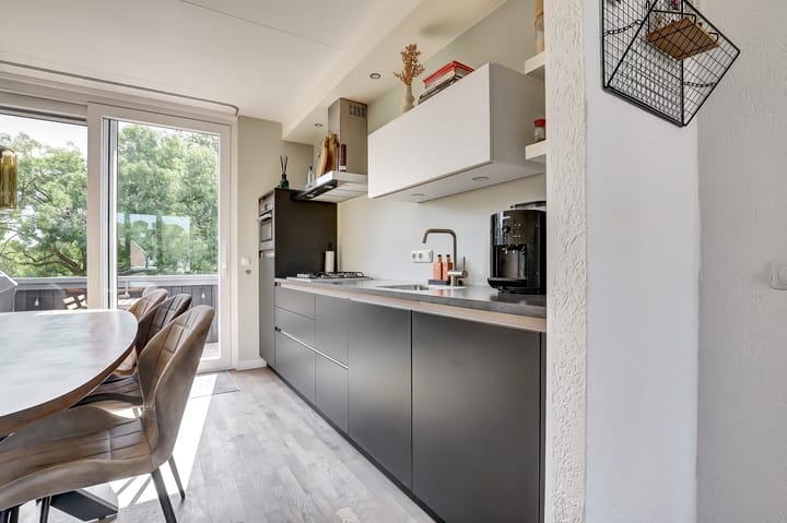 Foto 15 van Aronskelk 35