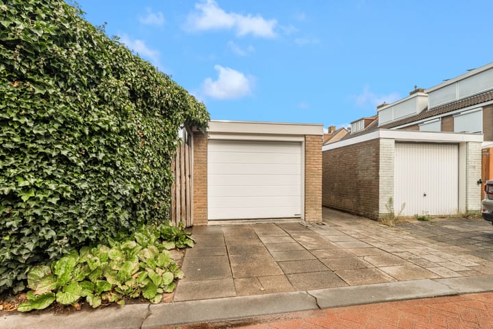 Foto 27 van Toscanestraat 38