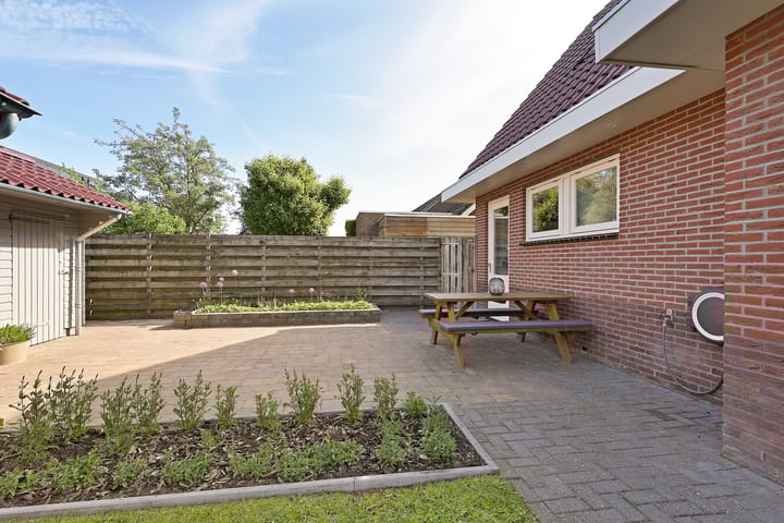 Foto 41 van Gentiaan 20