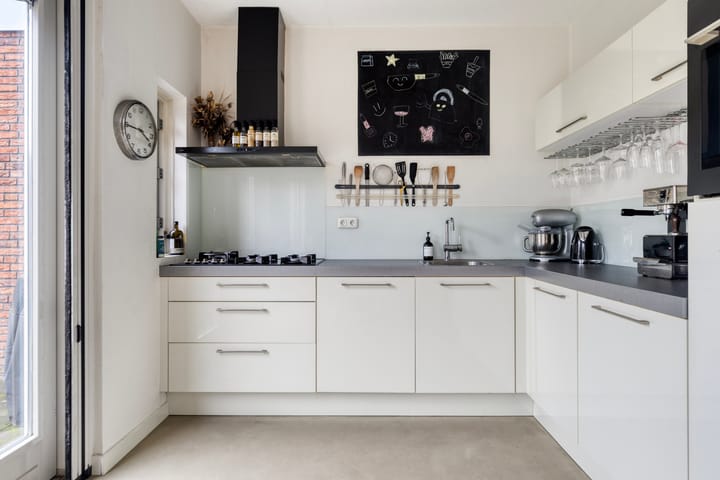 Foto 9 van Ribesstraat 3