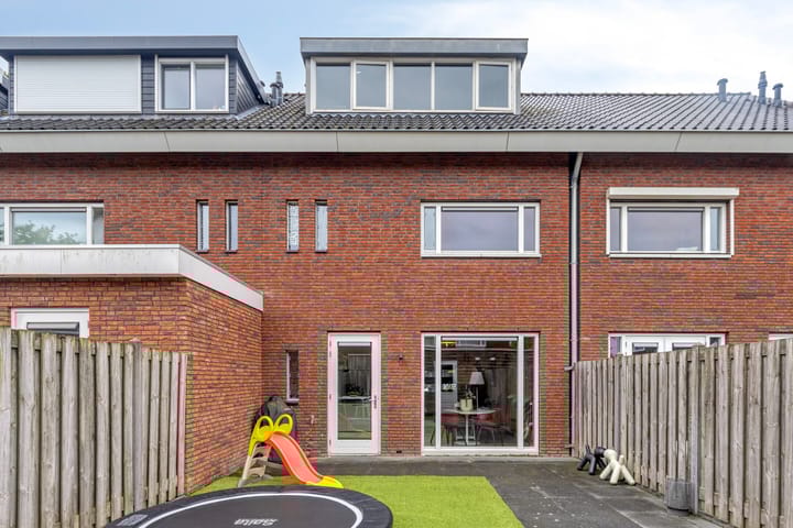 Foto 26 van Ribesstraat 3