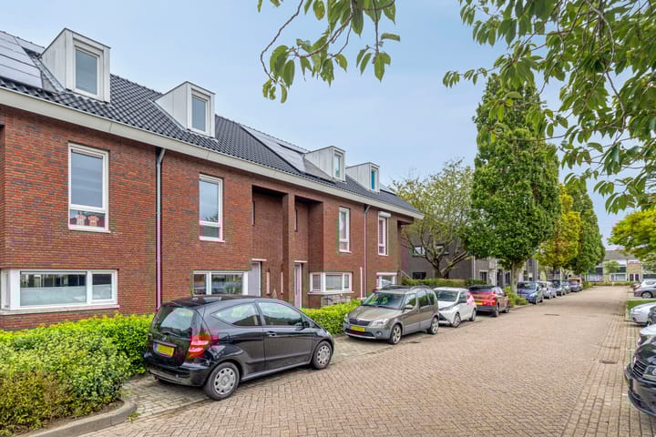 Foto 27 van Ribesstraat 3