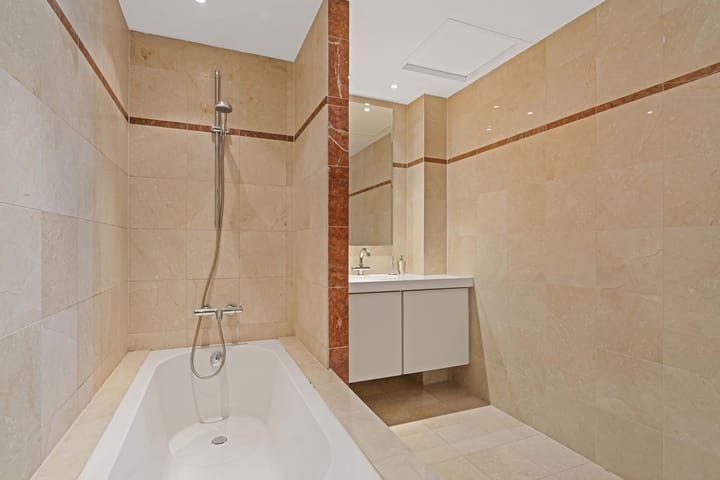 Photo 23 of Driekoningenstraat 24