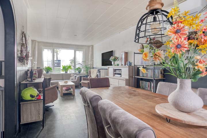 Foto 13 van Kanaalzicht 49