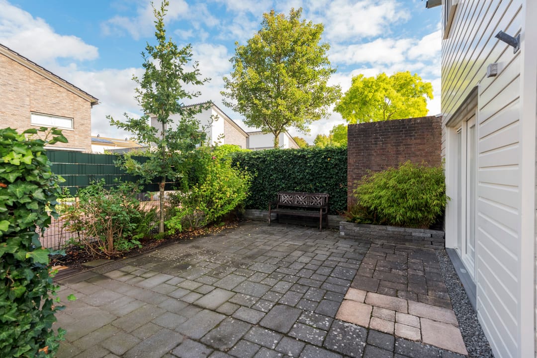 Foto 8 van Atletiekstraat 60