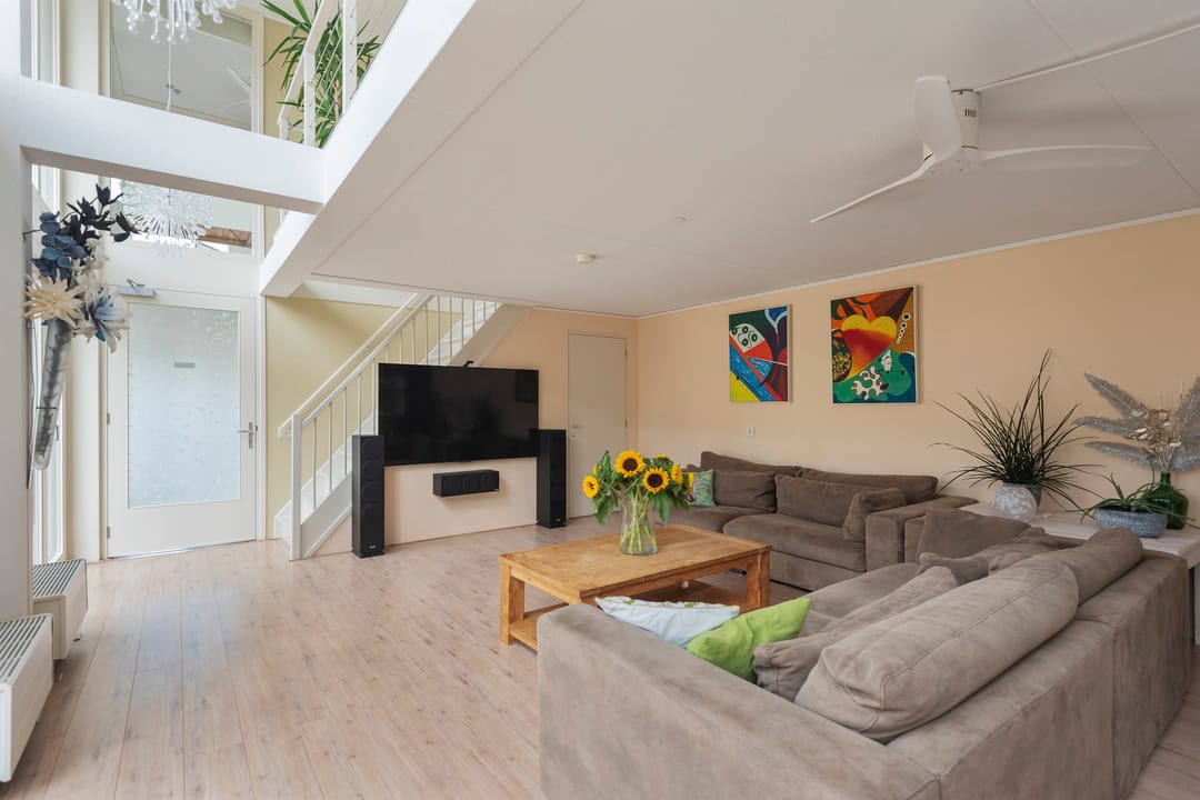 Foto 17 van Atletiekstraat 60