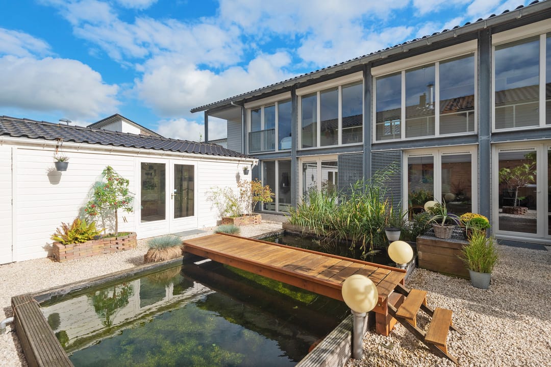 Foto 26 van Atletiekstraat 60