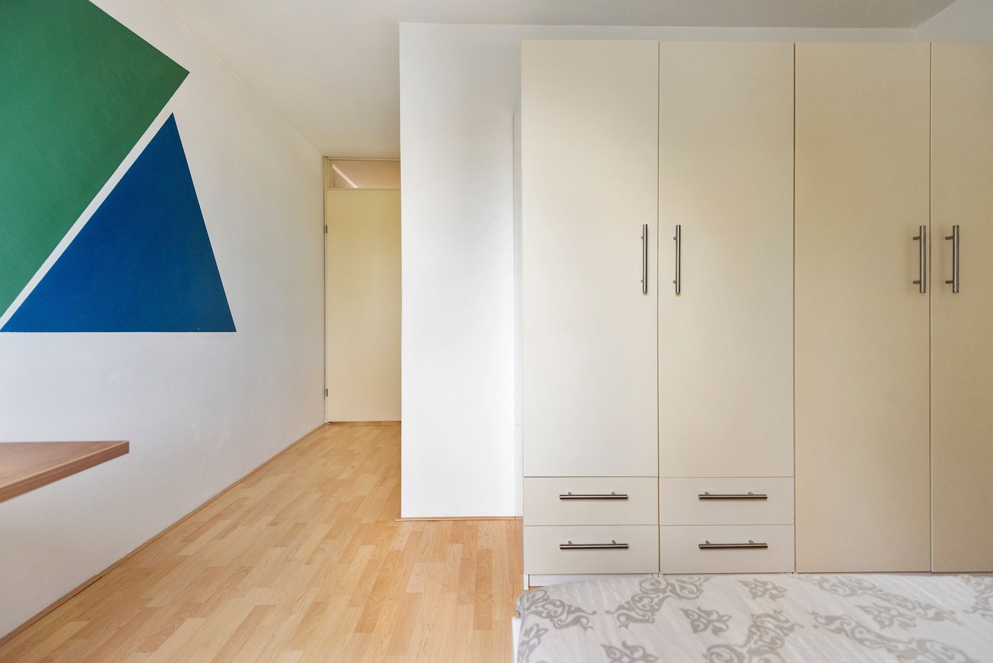 Foto 40 van Atletiekstraat 60