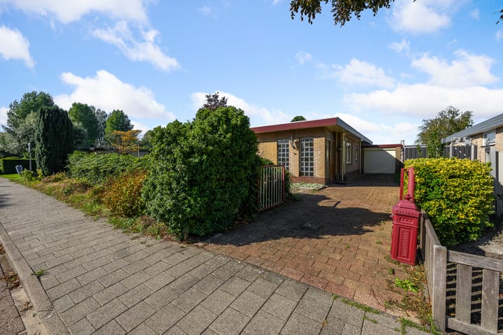 Photo 2 of Sternstraat 10