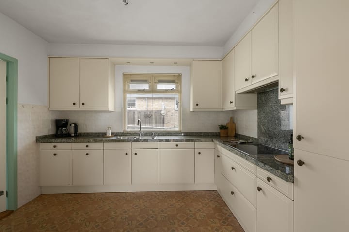 Photo 8 of Sternstraat 10