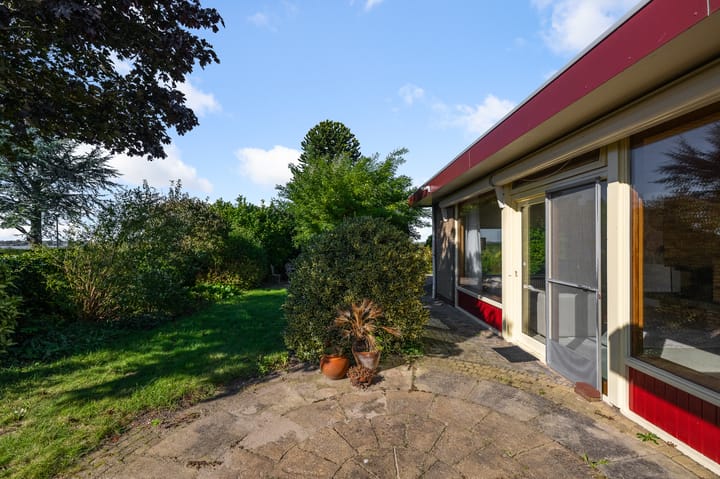 Photo 15 of Sternstraat 10