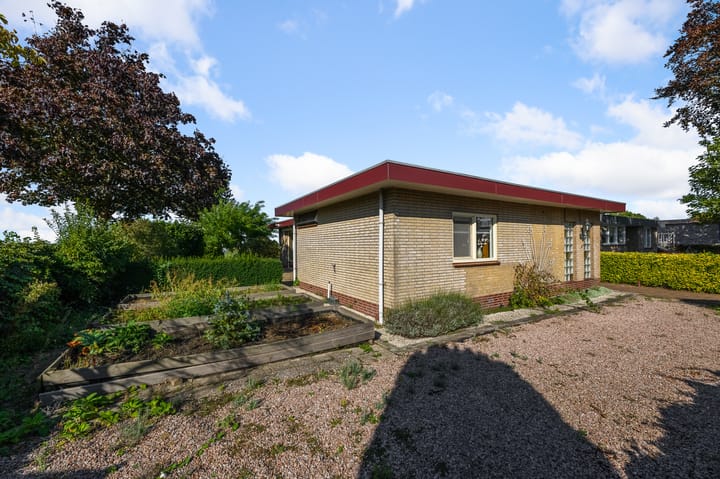 Photo 16 of Sternstraat 10