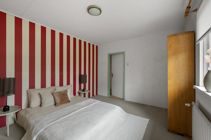 Photo 20 of Sternstraat 10