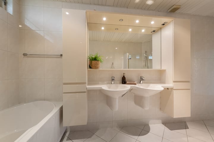 Photo 23 of Sternstraat 10