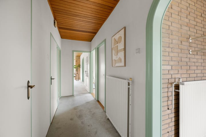 Photo 32 of Sternstraat 10