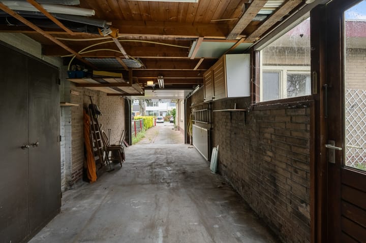 Photo 37 of Sternstraat 10