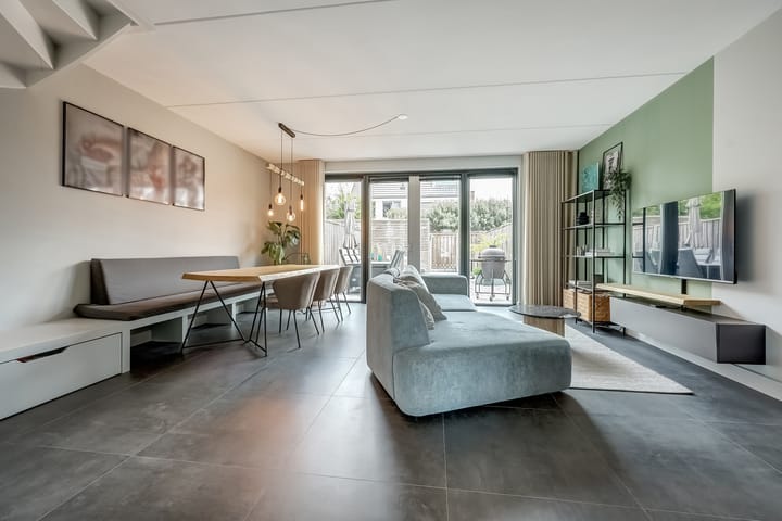 Foto 2 van Binnenhof 7