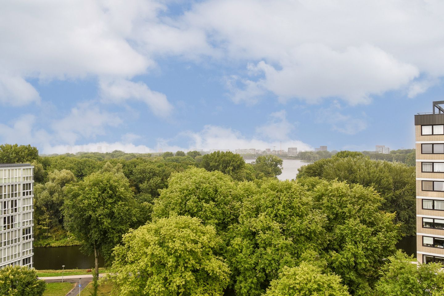 Foto 14 van Vrijzicht 92