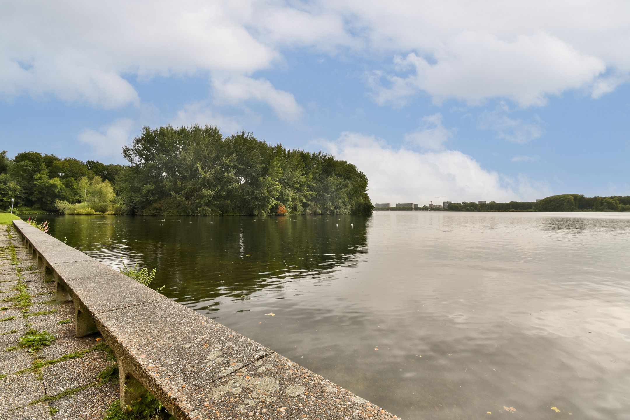 Foto 30 van Vrijzicht 92