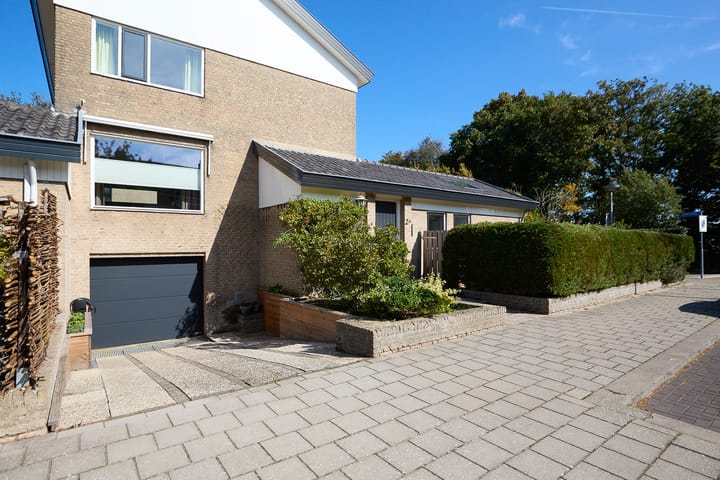 Photo 9 of Dr Schaepmanlaan 2-A