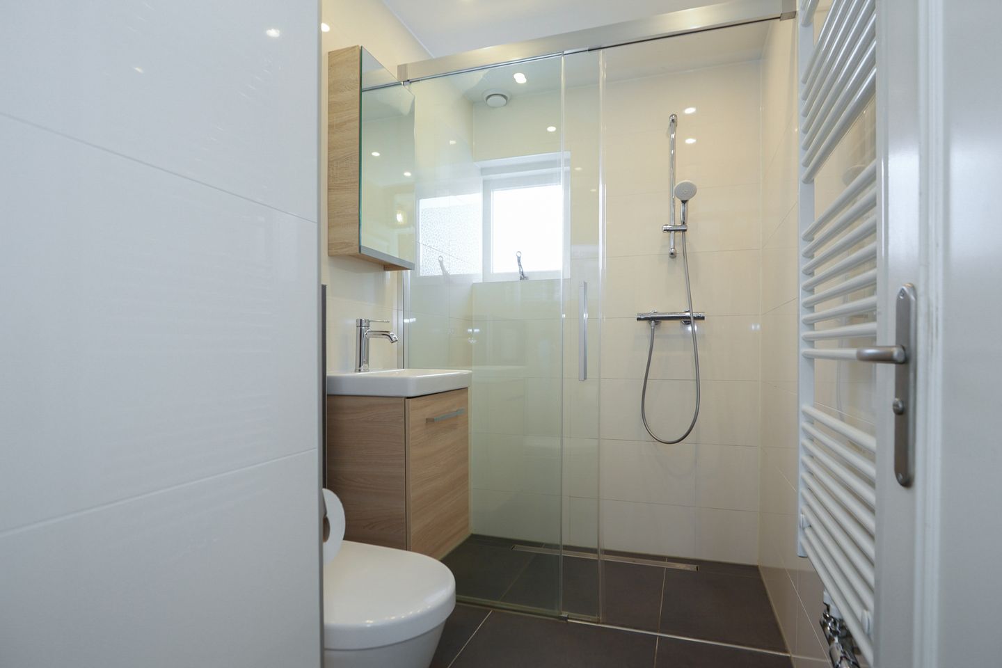 Foto 55 van Dr Schaepmanlaan 2-A