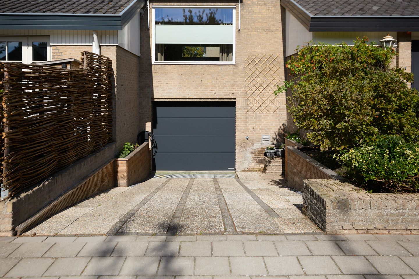 Foto 74 van Dr Schaepmanlaan 2-A