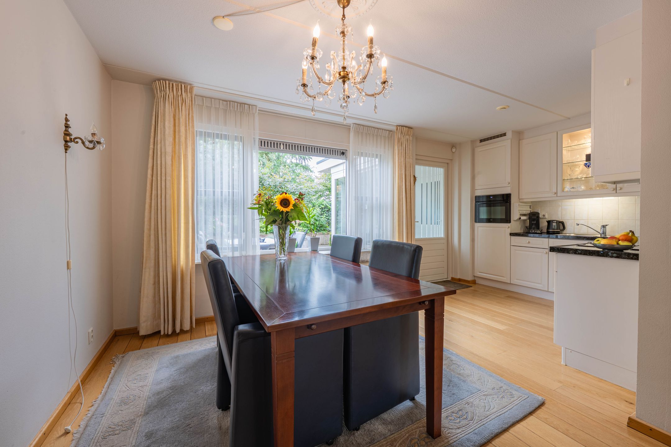 Foto 12 van Donkerbos 11