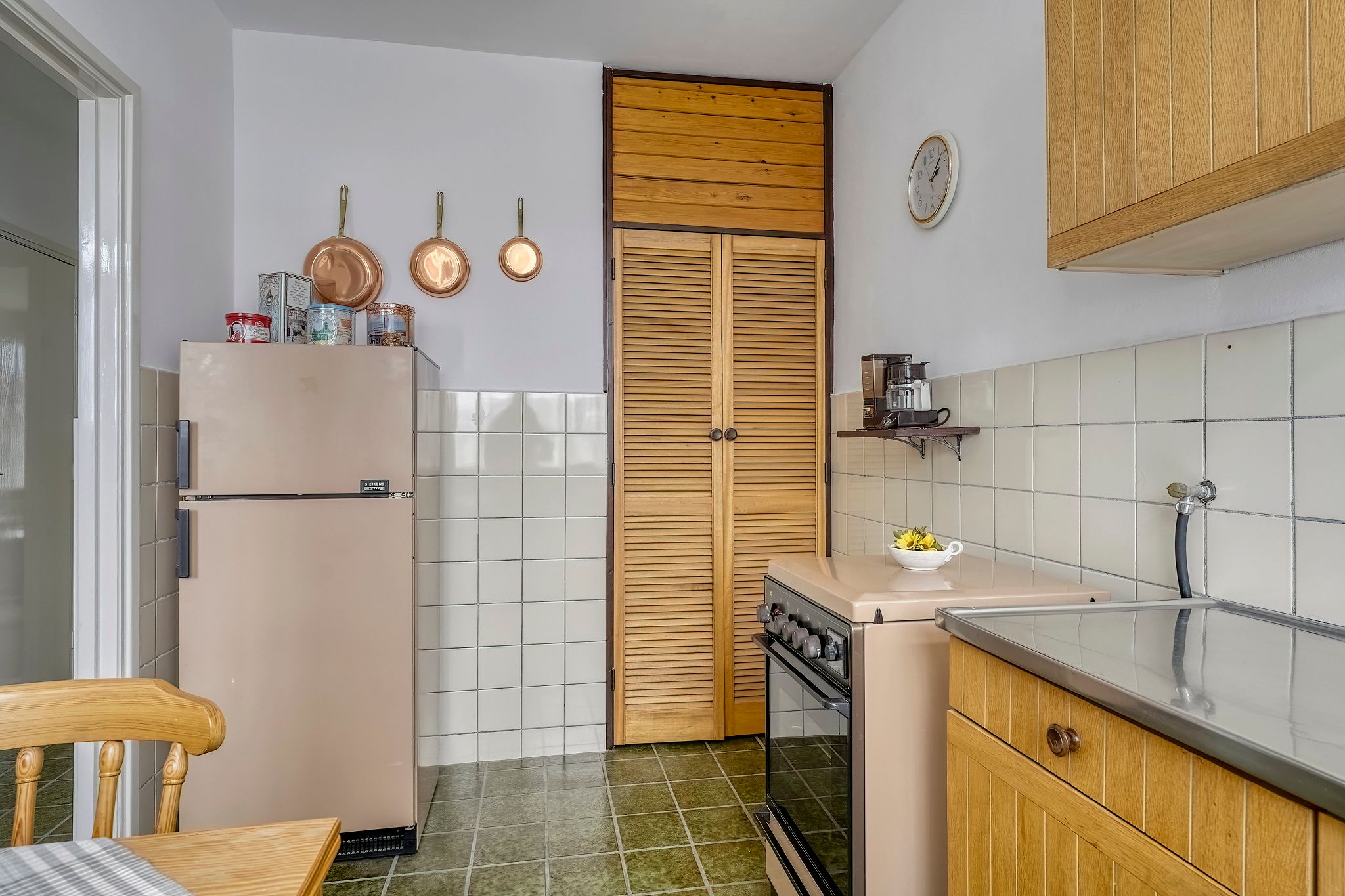 Photo 12 of Kuyperstraat 90