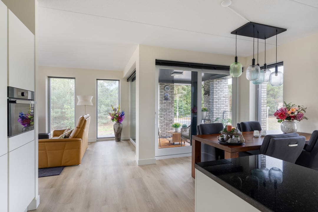 Photo 7 of Reeshofweg 44