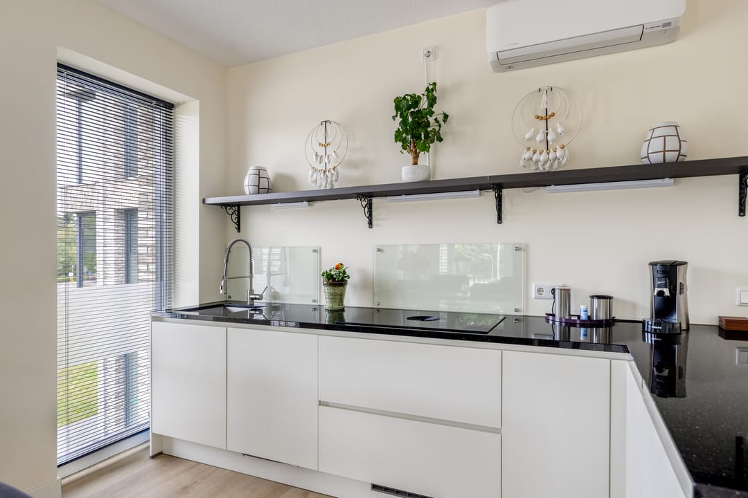 Photo 11 of Reeshofweg 44