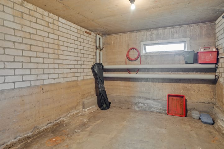 Photo 17 of Floriszstraat 61-3