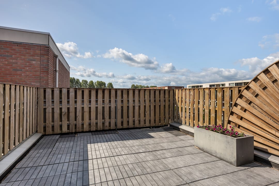 Photo 38 of Sint Petersburglaan 13