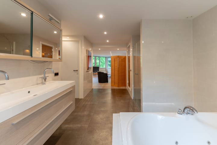 Photo 40 of Werkdroger 10