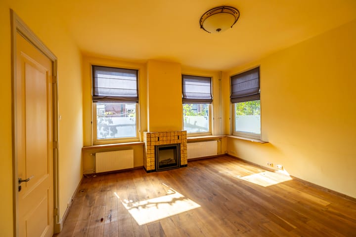 Foto 8 van Hoofdweg 107