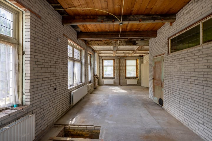 Foto 11 van Hoofdweg 107