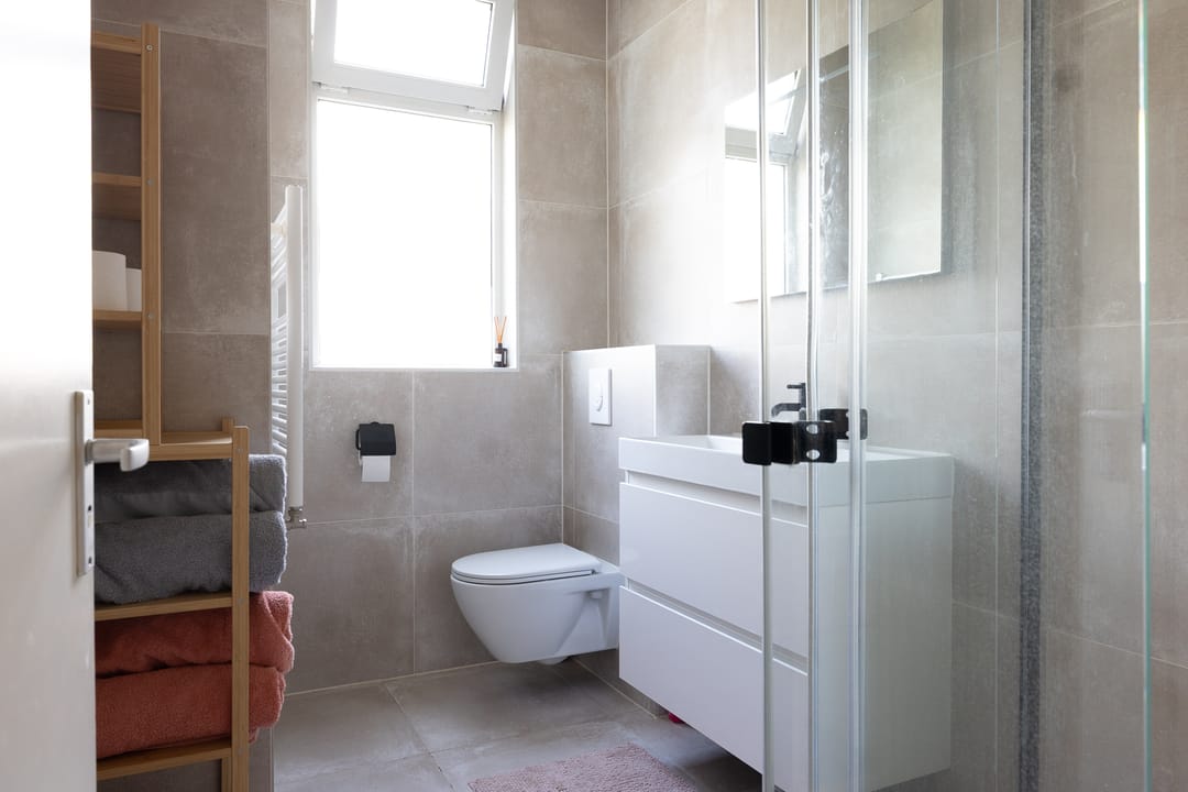 Photo 23 of Dr. de Visserstraat 38-A