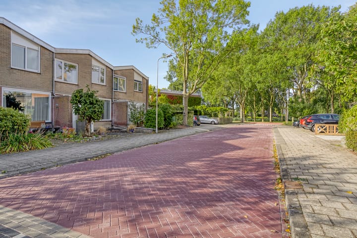 Foto 2 van Sterrenlaan 34