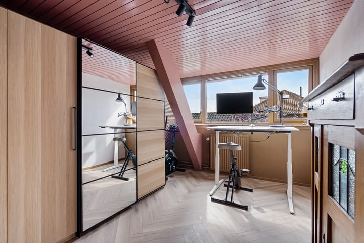 Foto 37 van Weeresteinstraat 110