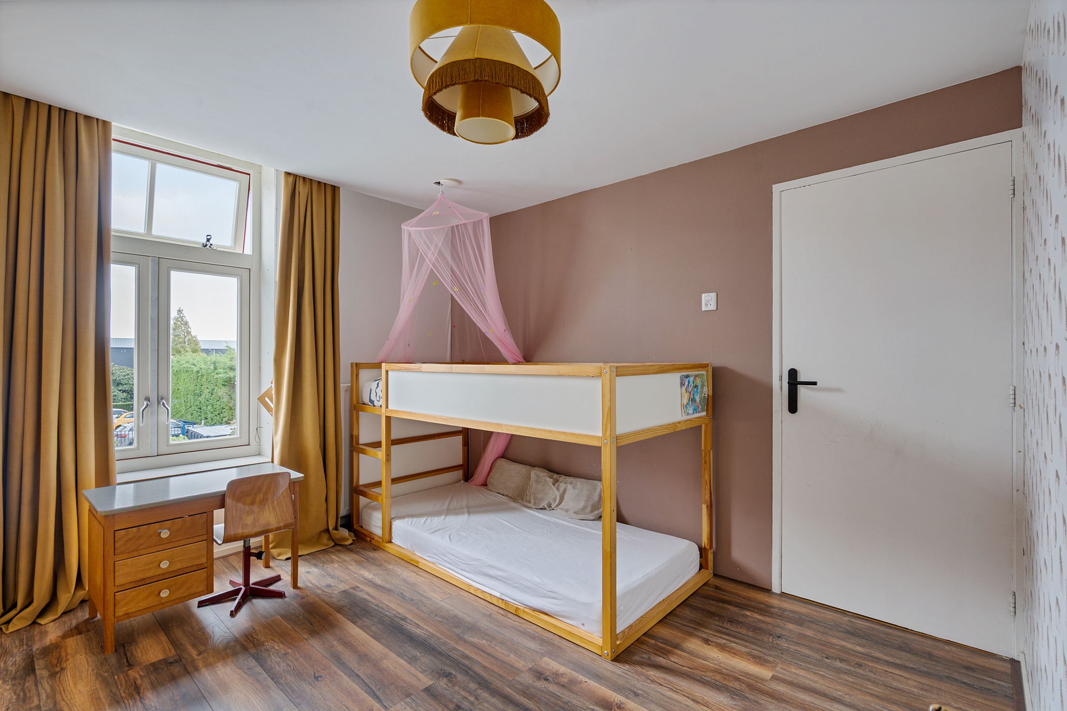 Foto 39 van Weeresteinstraat 110