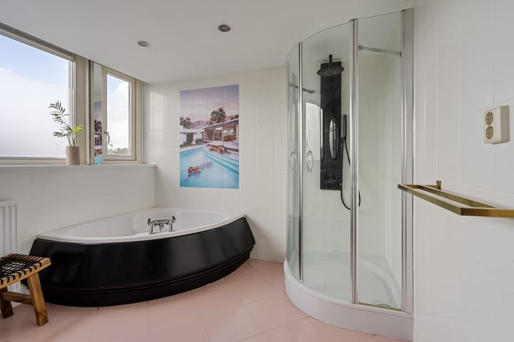 Foto 42 van Weeresteinstraat 110