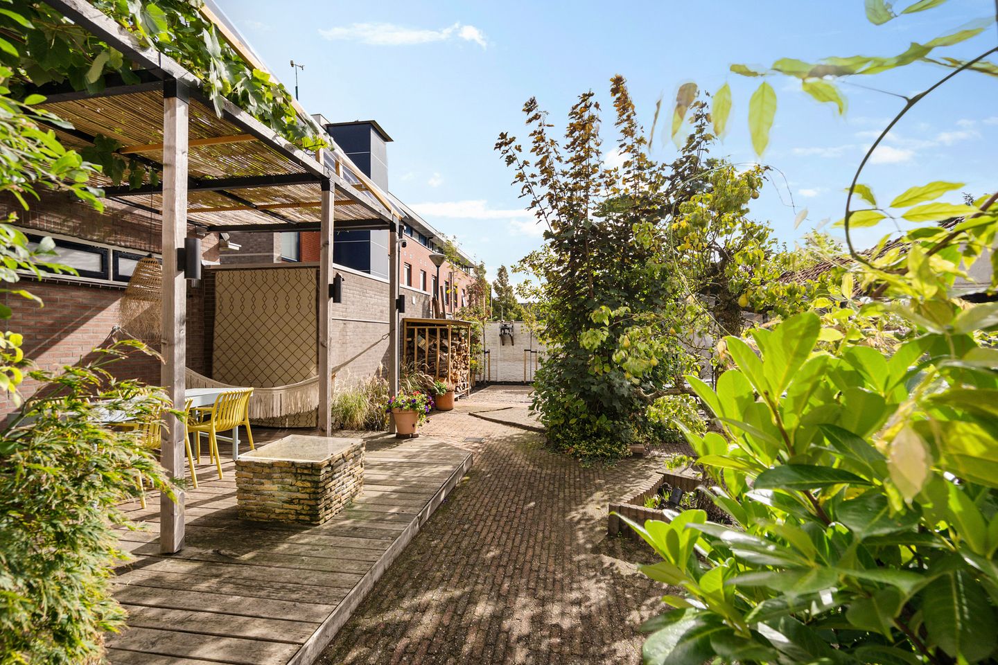 Foto 50 van Weeresteinstraat 110