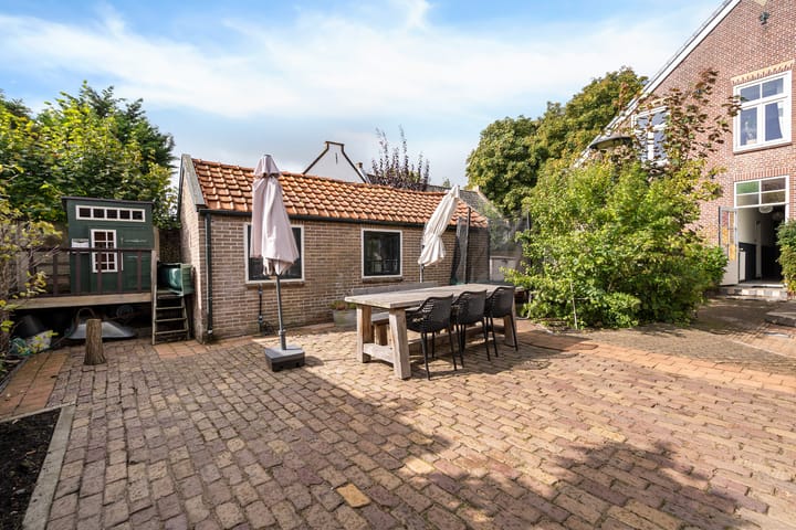 Foto 52 van Weeresteinstraat 110