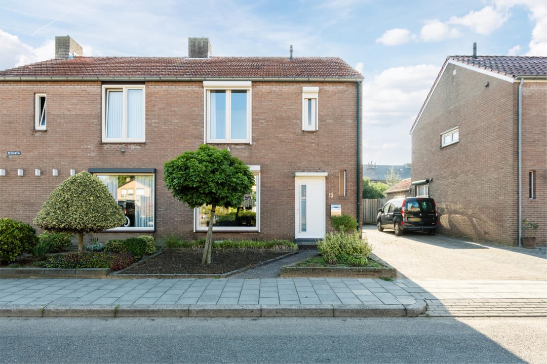 Photo 1 of Bergweg 15