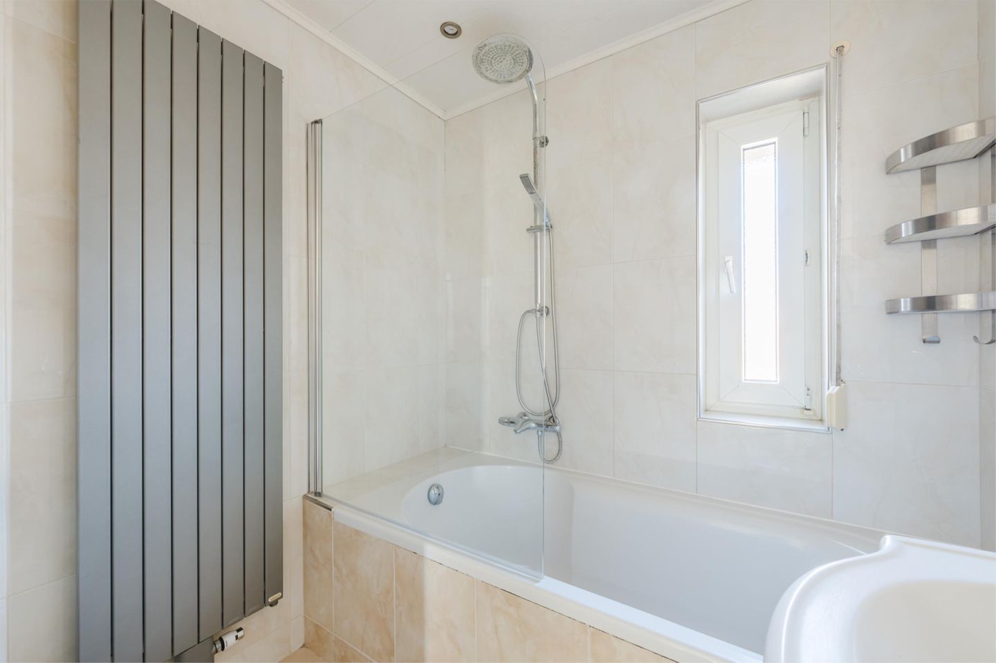 Photo 20 of Bergweg 15