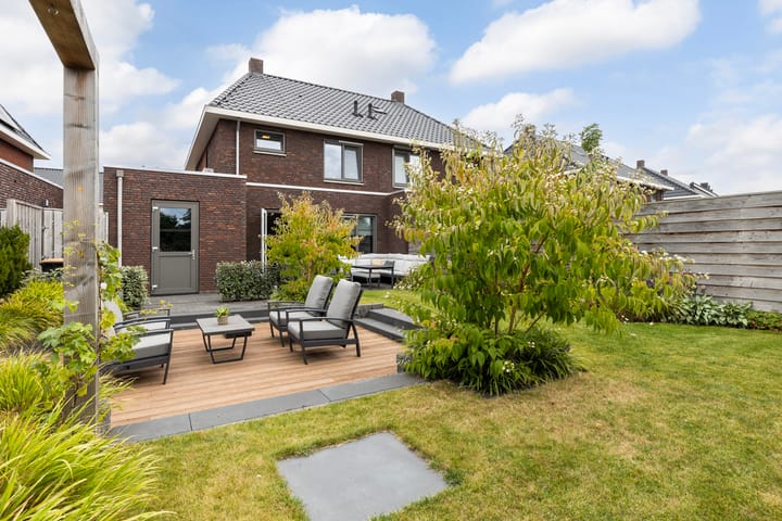 Foto 4 van Athenestraat 10